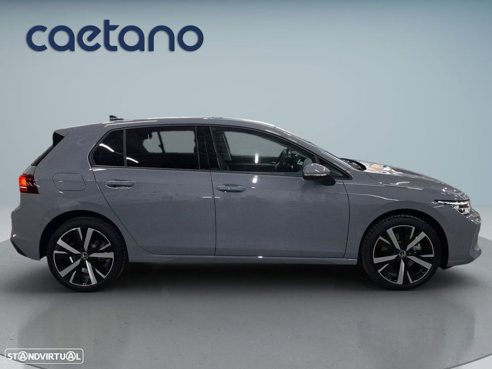 VW Golf 1.5 TSI e-Hybrid Sportline DSG - 9
