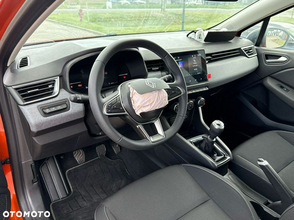 Renault Clio TCe 90 EVOLUTION - 15