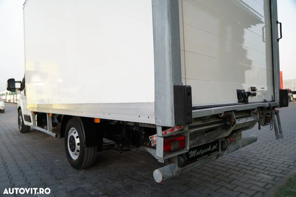 Fiat DUCATO / CONTAINER / AUTOSTRADĂ / MASĂ NETĂ: 3500 KG / MANUALĂ / 2019 - 11