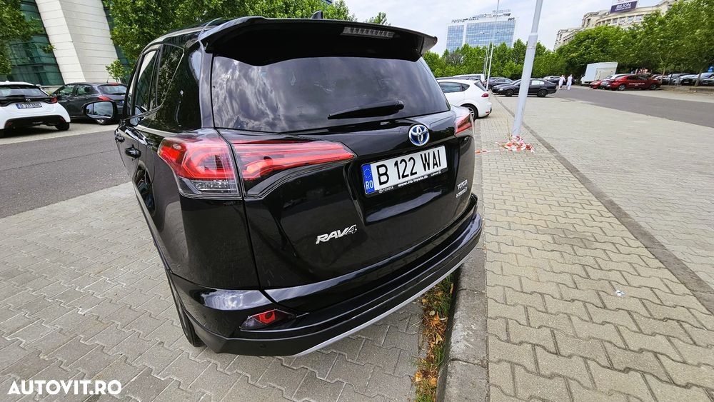Toyota RAV4 2.5 VVT-i 4x4 Luxury - 13