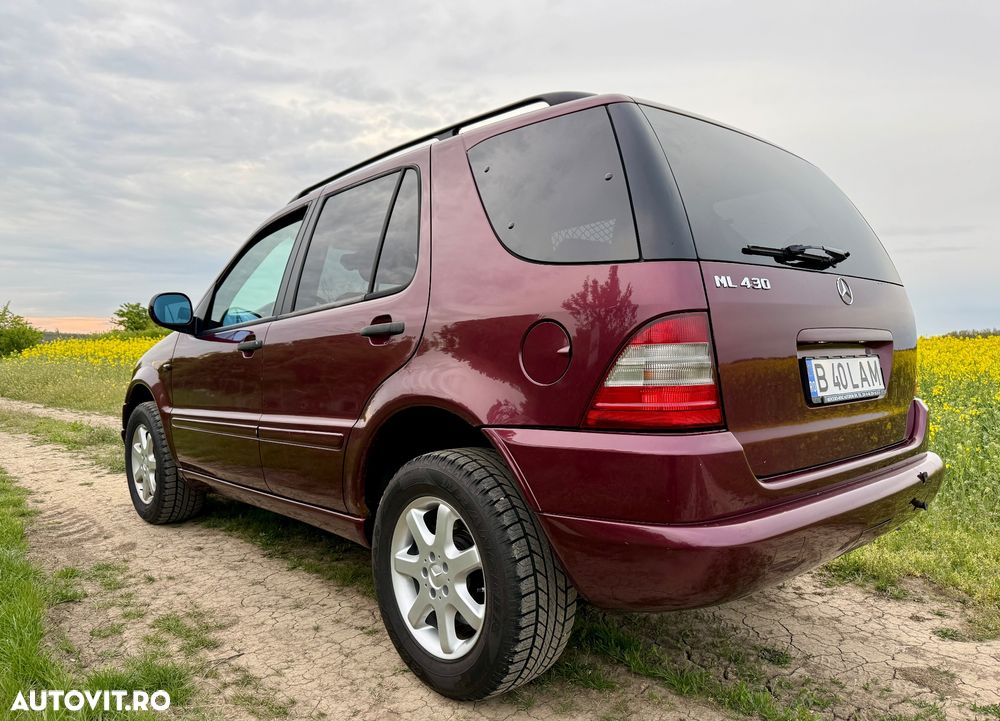 Mercedes-Benz ML - 8