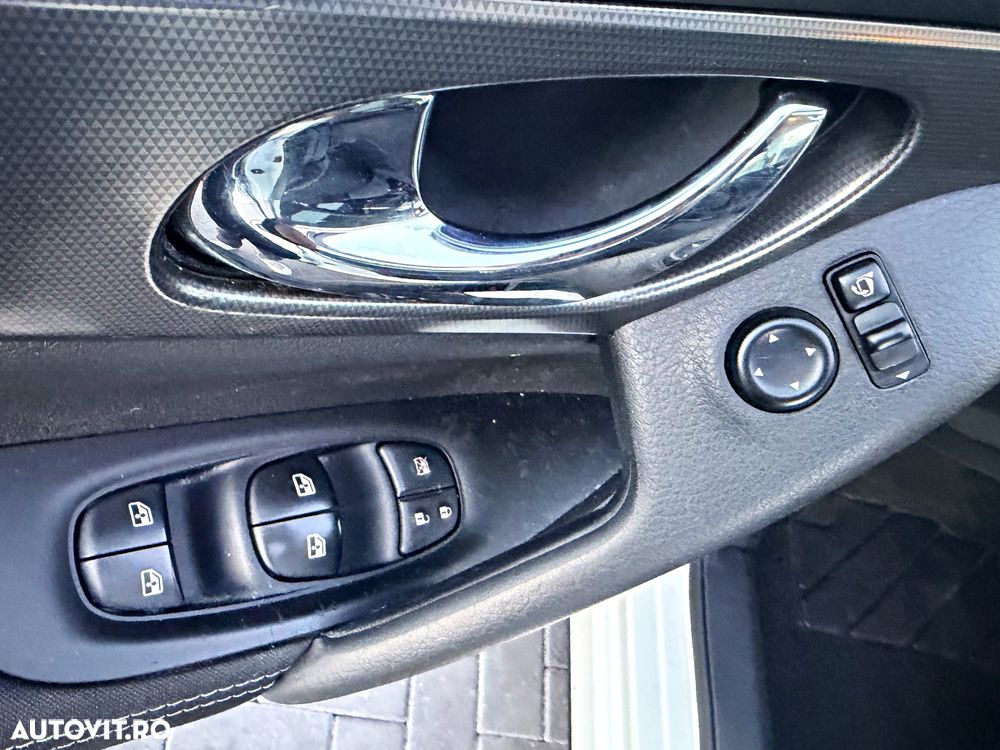 Nissan Qashqai - 19