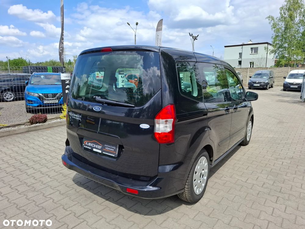 Ford Tourneo Courier 1.5 TDCi Trend - 30