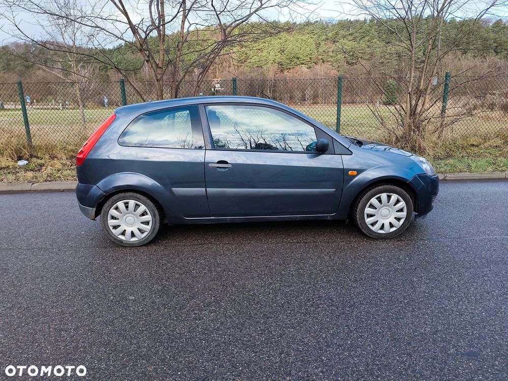 Ford Fiesta - 5