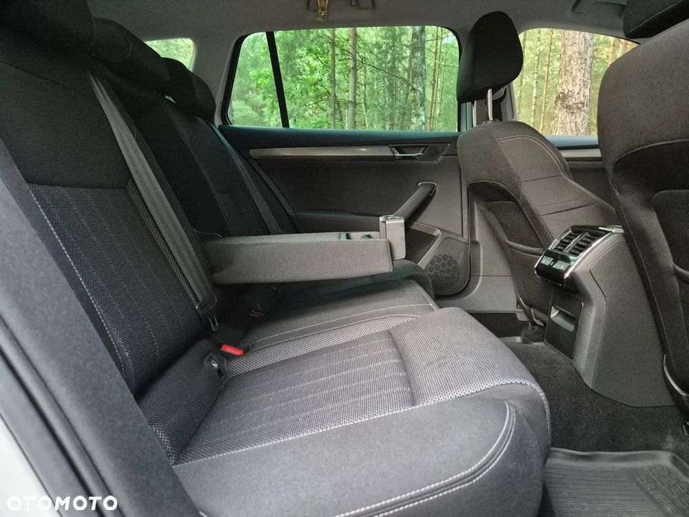 Skoda Superb 2.0 TSI Style DSG - 21