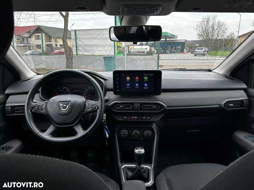 Dacia Logan TCe 90 MT6 Comfort - 9