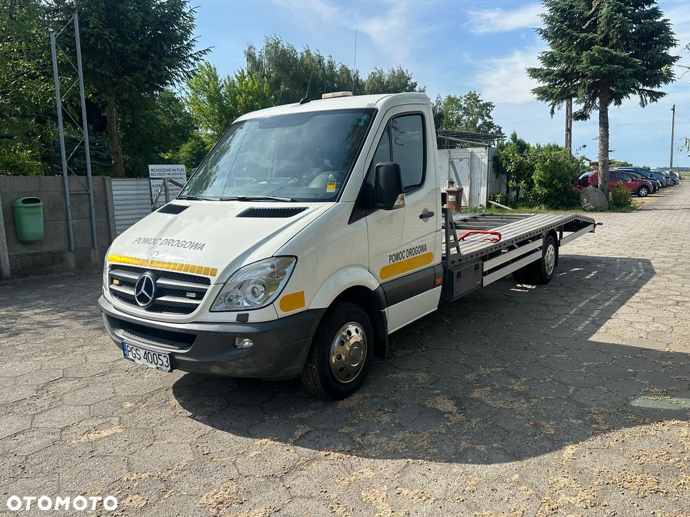 Mercedes-Benz Sprinter - 1