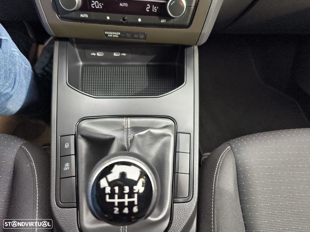 SEAT Ibiza 1.0 TSI Style - 19