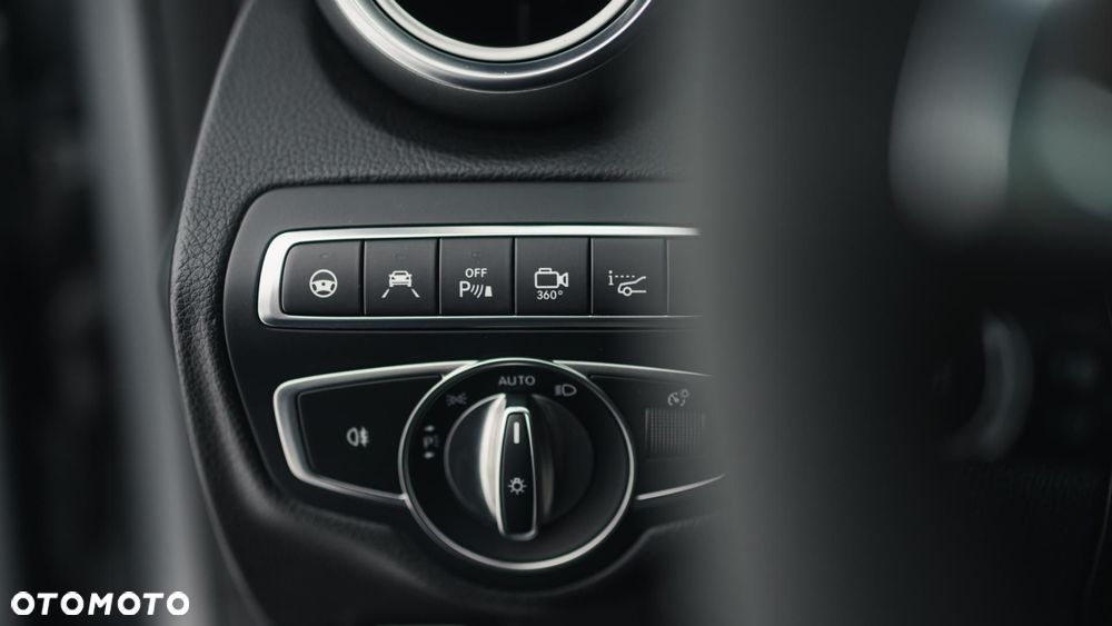 Mercedes-Benz Klasa C AMG 63 S - 28