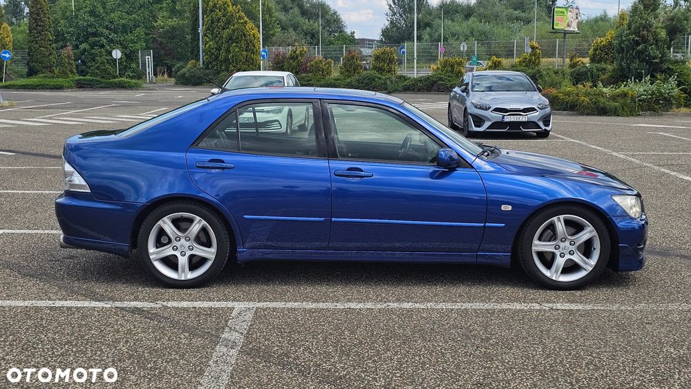 Lexus IS 200 Prestige - 6