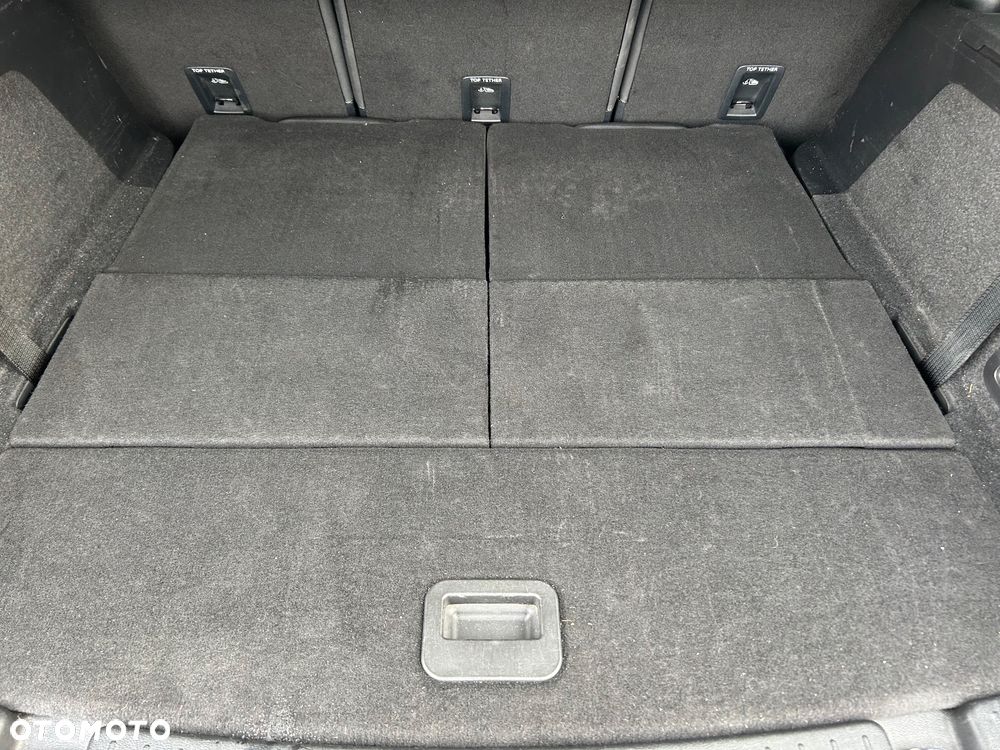 Ford Galaxy 2.5 Duratec FHEV TITANIUM - 16