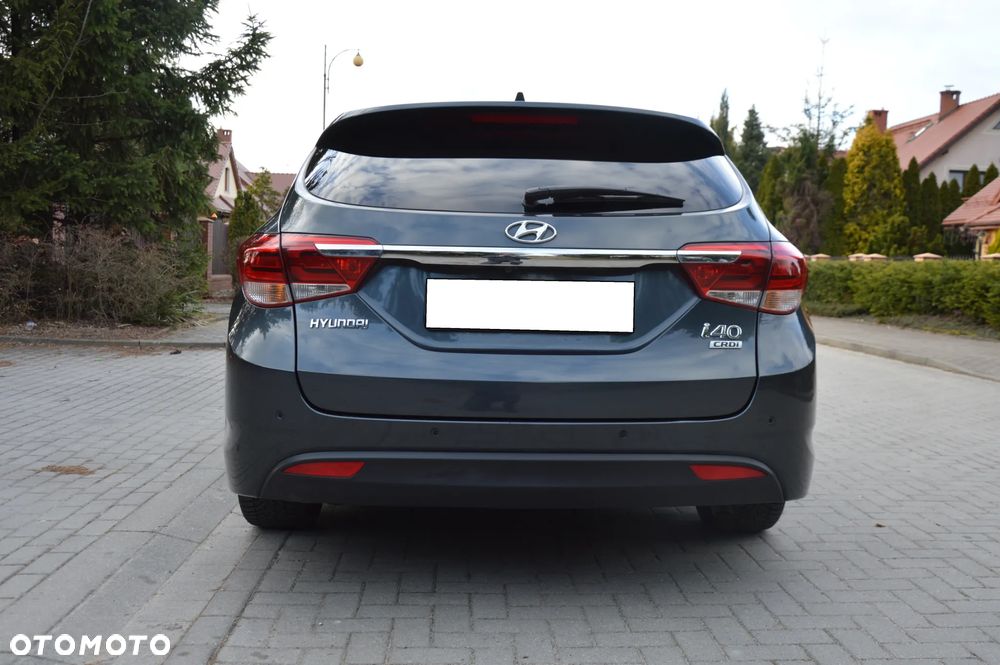 Hyundai i40 Kombi blue 1.7 CRDi DCT Premium - 13