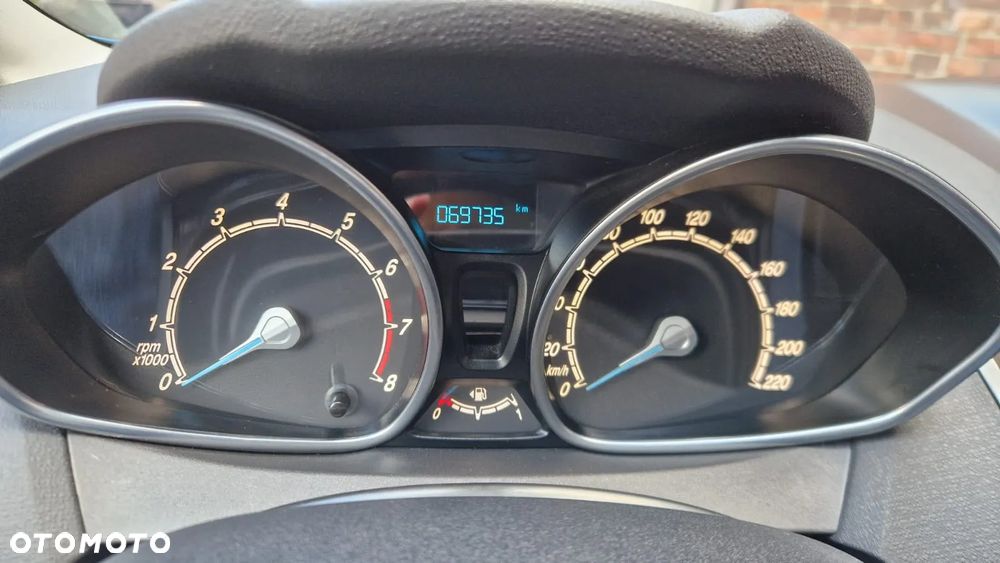 Ford Fiesta 1.0 EcoBoost Titanium X - 25