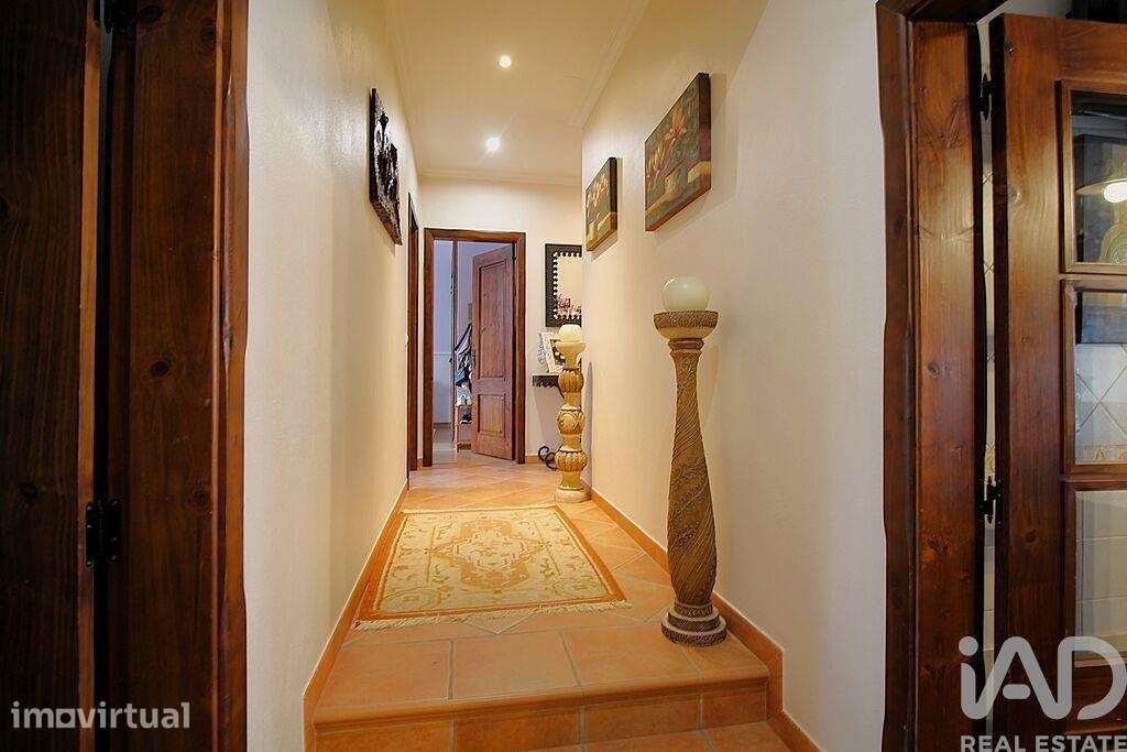 Casa T4 em Borba (São Bartolomeu) de 197,00 m2 - Grande imagem: 3/24