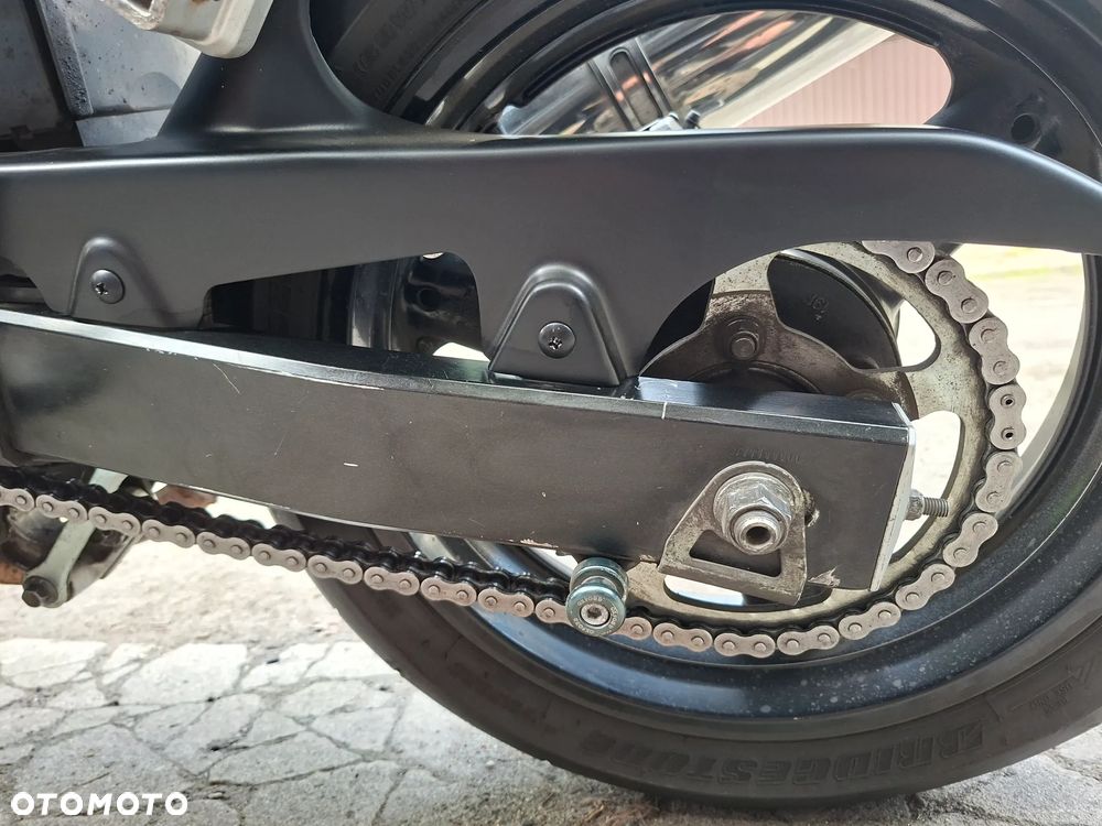 Suzuki SV - 14