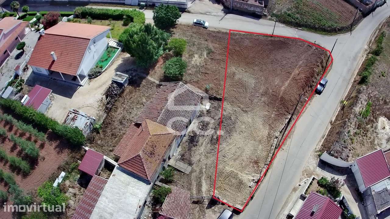 Terreno Urbano de 687 m² - Grande imagem: 2/7