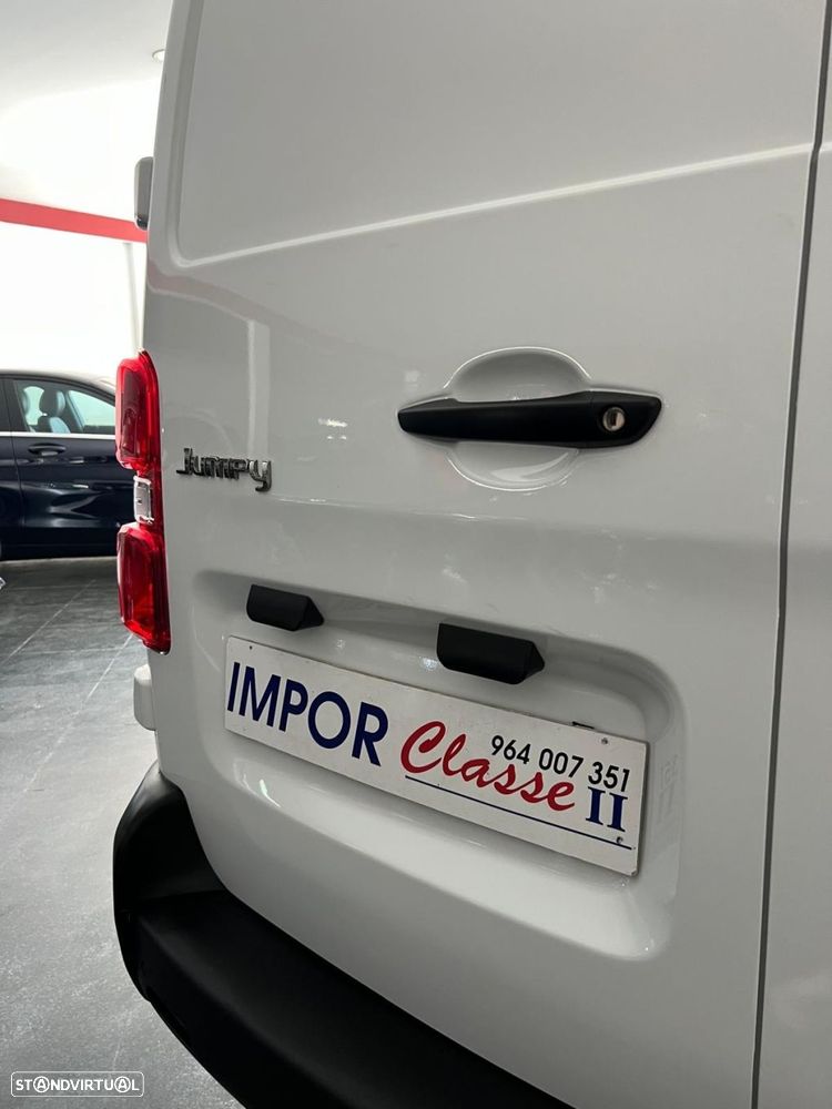 Citroën Jumpy 2.0 BlueHDi XL Semi-Vidrado - 16