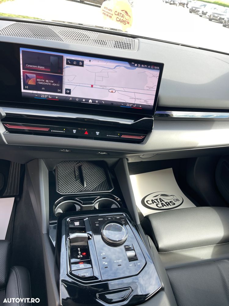 BMW Seria 5 530e Aut. - 29