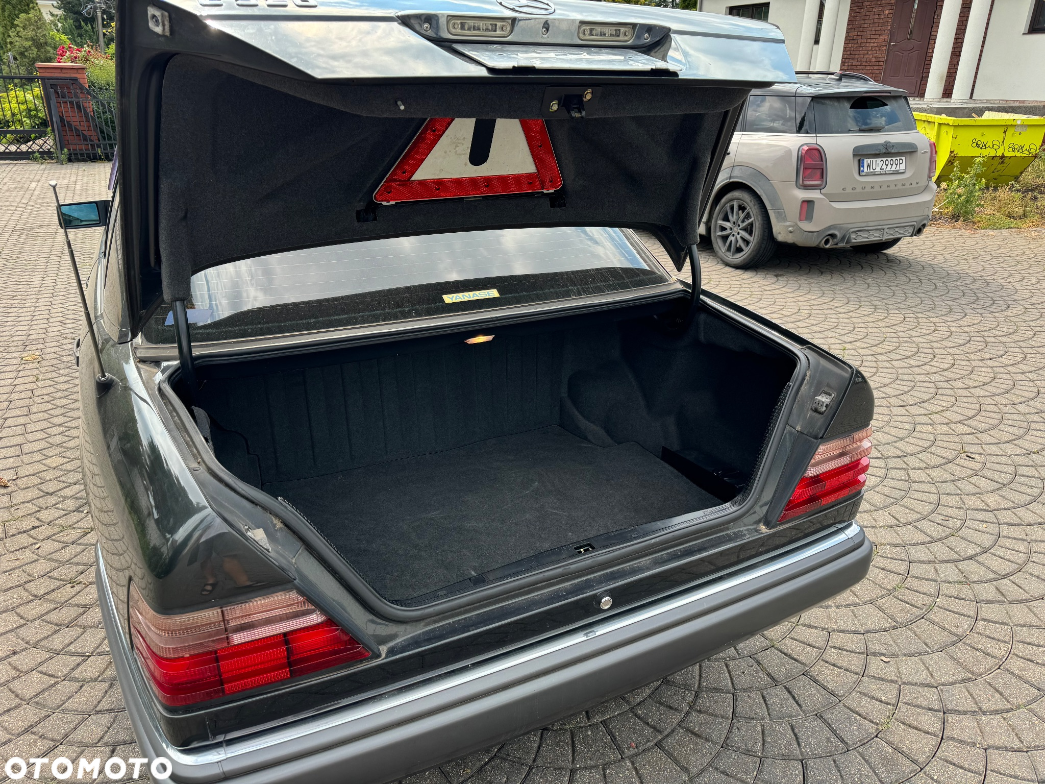 Mercedes-Benz Klasa E - 9
