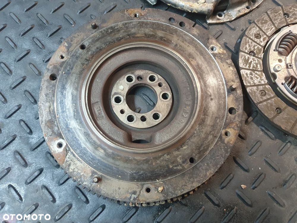 KOMPLETNE SPRZĘGŁO FIAT GRANDE PUNTO 1.4 77KM BENZYNA - 2