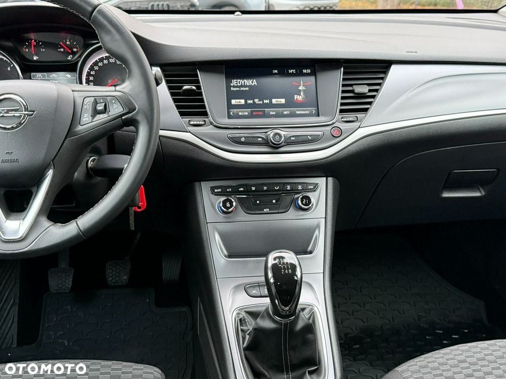 Opel Astra 1.6 CDTI Enjoy - 20