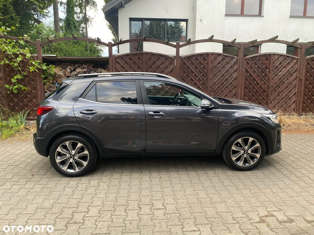 Kia Stonic 1.4 L - 7