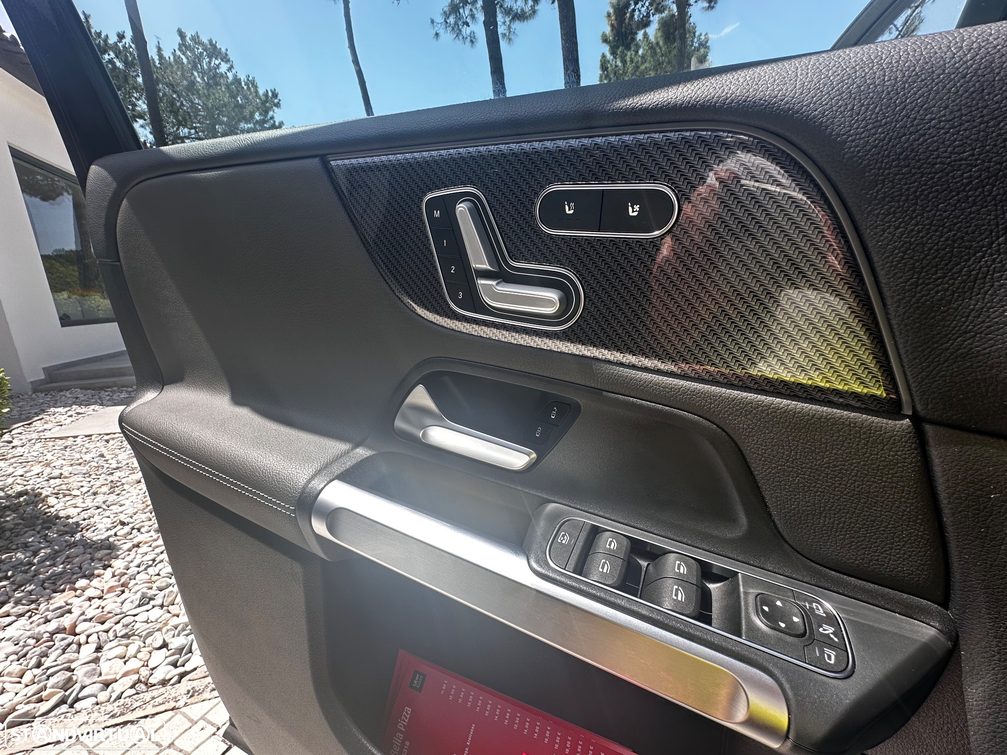 Mercedes-Benz GLB 35 AMG 4Matic - 11