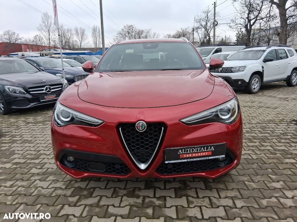 Alfa Romeo Stelvio - 2
