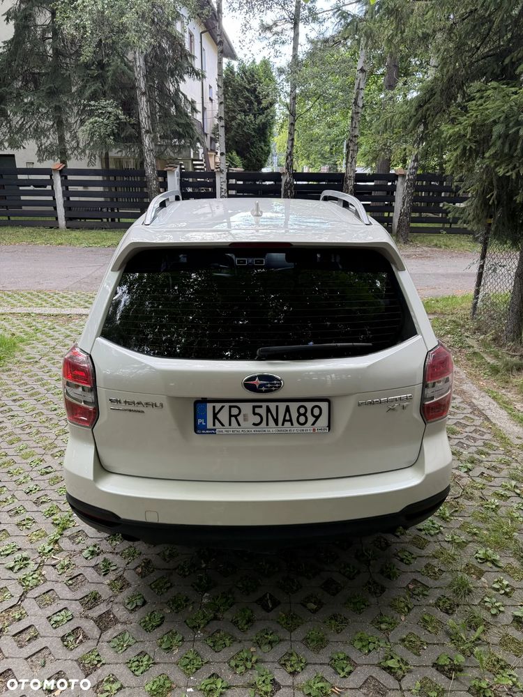 Subaru Forester 2.0 XT Comfort Lineartronic - 5