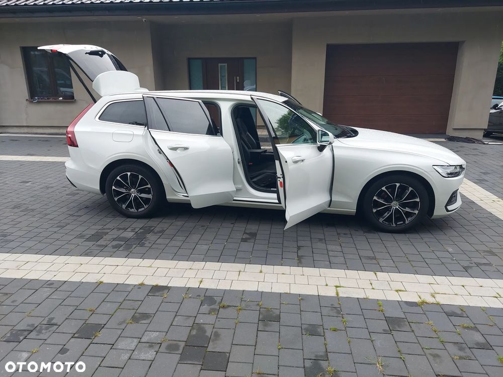 Volvo V60 B3 B Momentum Pro - 16