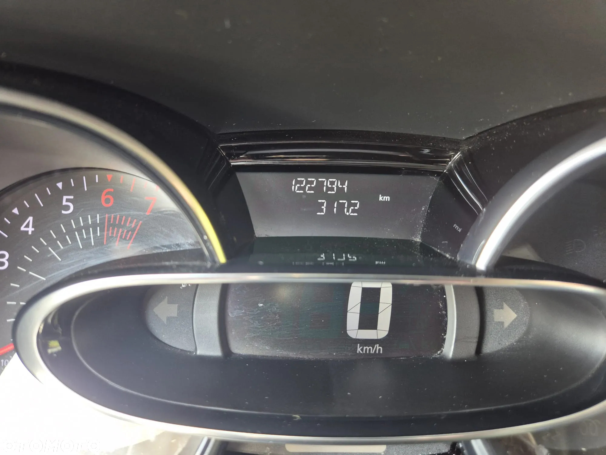 Renault Clio 1.2 16V 75 LIMITED - 23