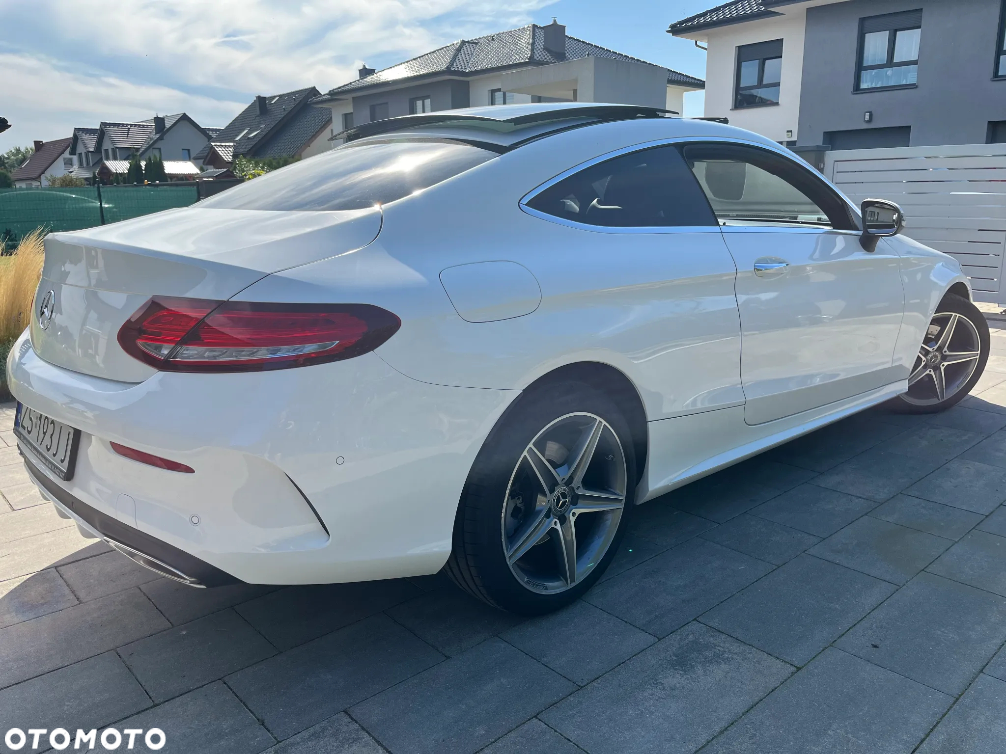 Mercedes-Benz Klasa C 200 4-Matic 9G-TRONIC - 14