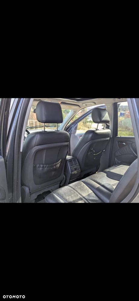 Mercedes-Benz ML - 3