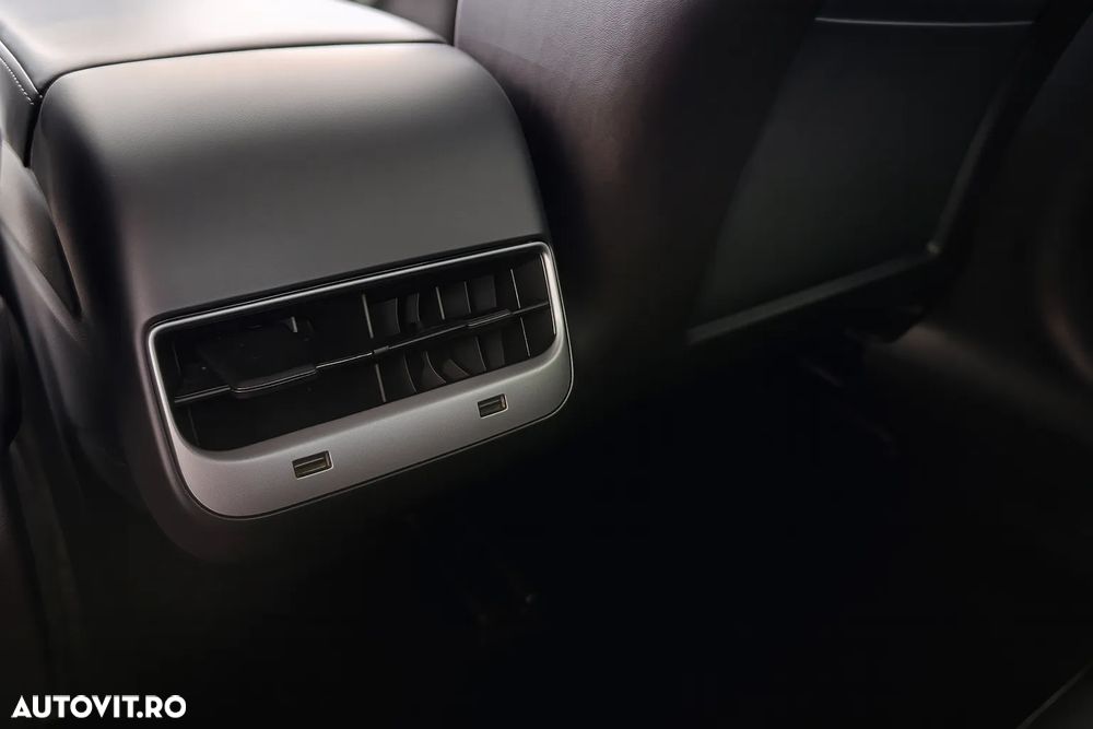 Tesla Model 3 Standard Reichweite Plus Hinterradantrieb - 12