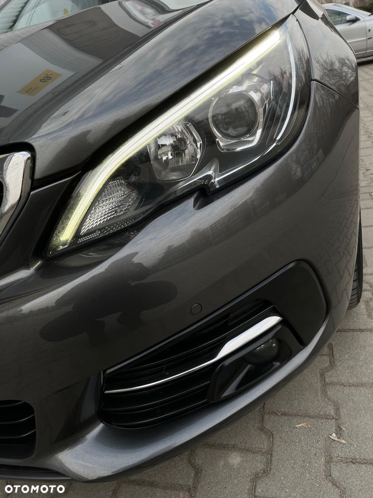 Peugeot 308 BlueHDi FAP 120 Stop & Start Allure - 12