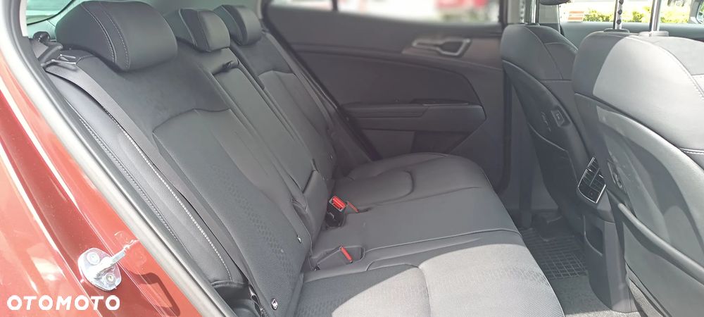 Kia Sportage 1.6 T-GDI HEV Business Line 2WD - 13