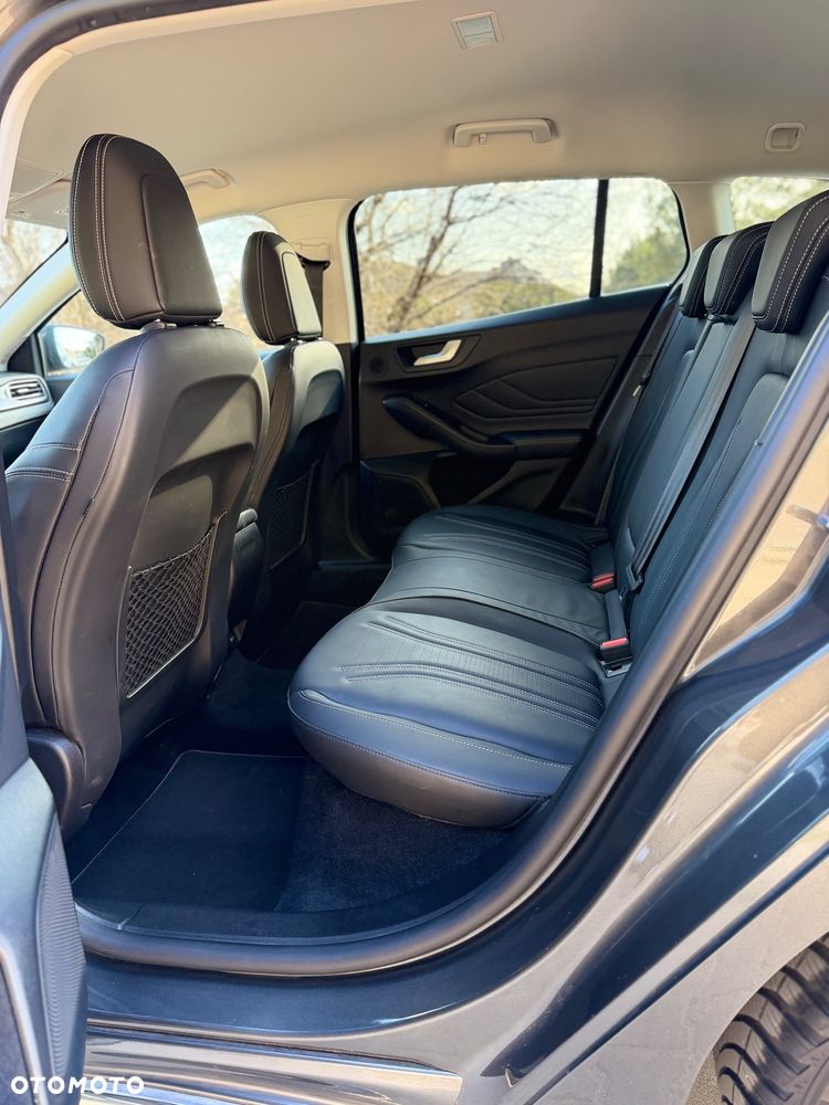 Ford Focus 2.0 EcoBlue Vignale - 18