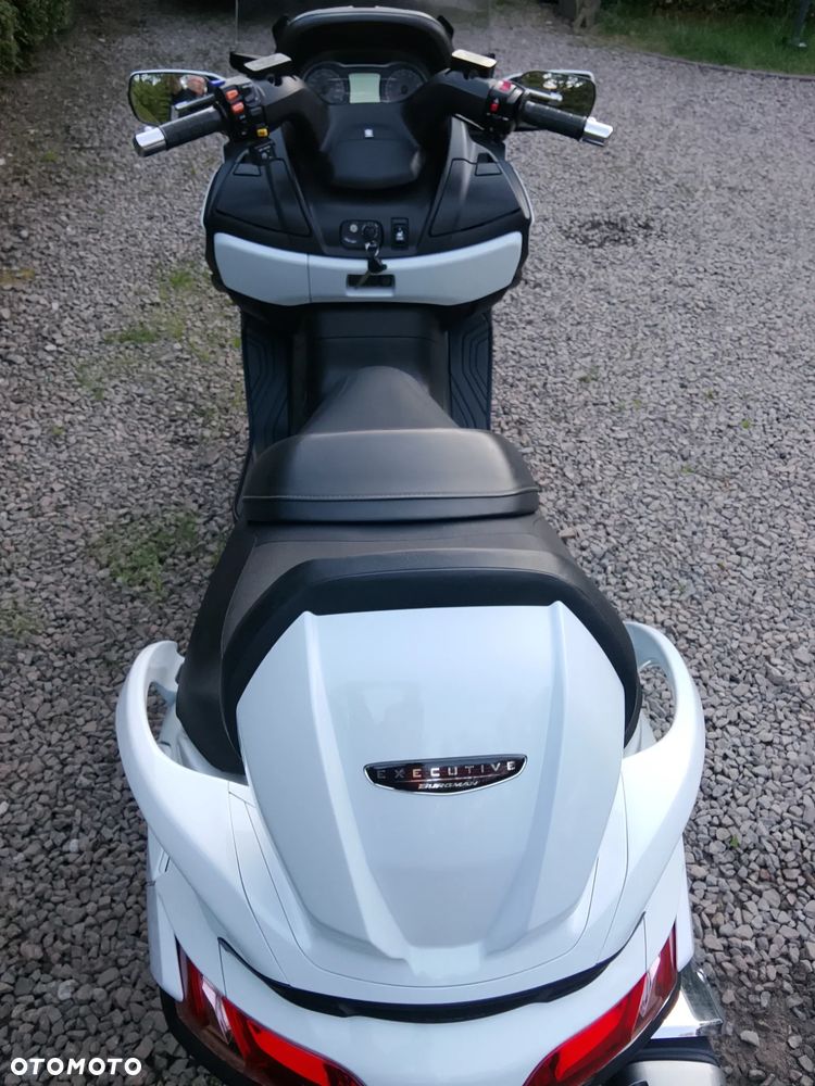 Suzuki Burgman - 7