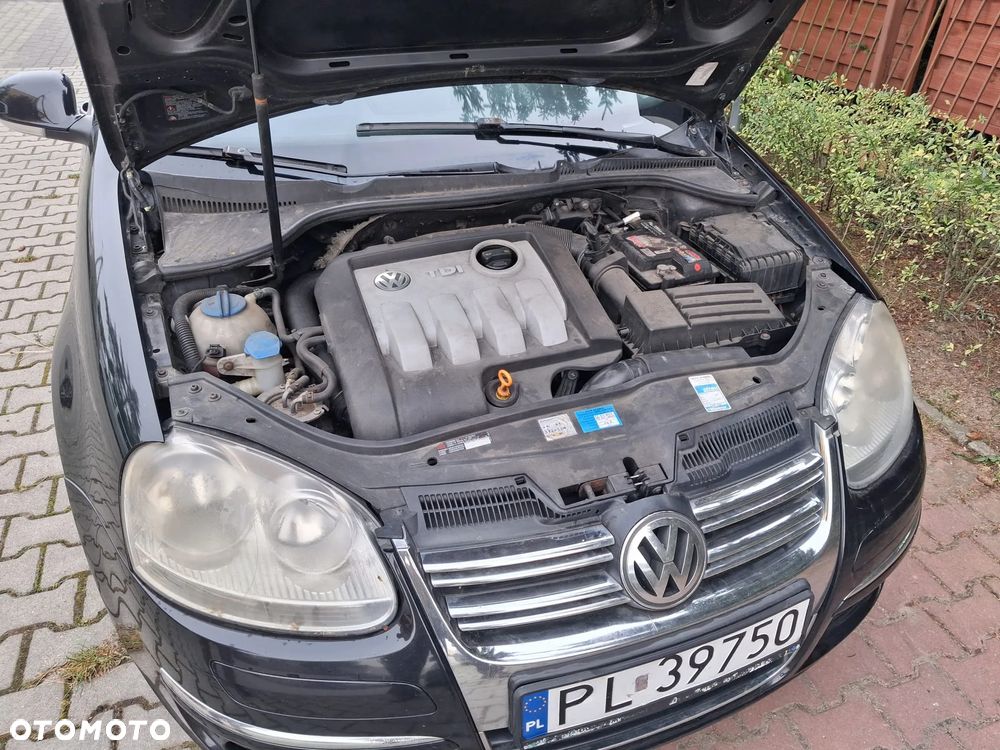 Volkswagen Jetta 1.9 TDI Comfortline - 3
