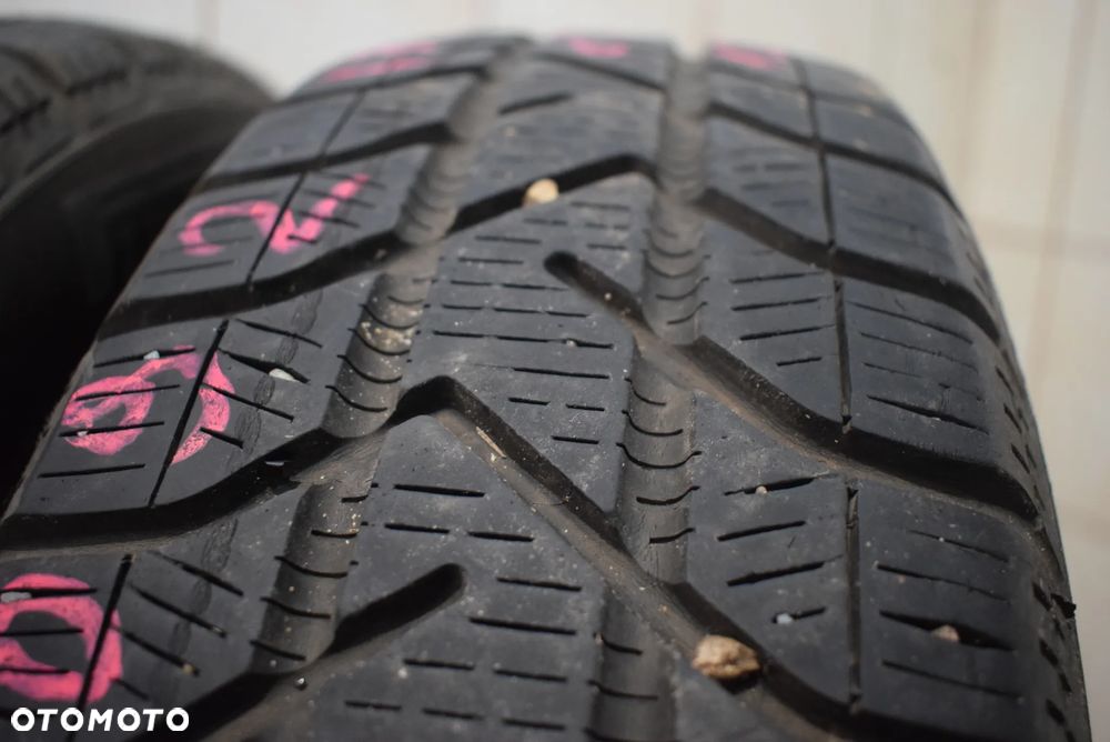 R15 175/65 Pirelli Snowcontrol Serie 3 Cena za parę - 3