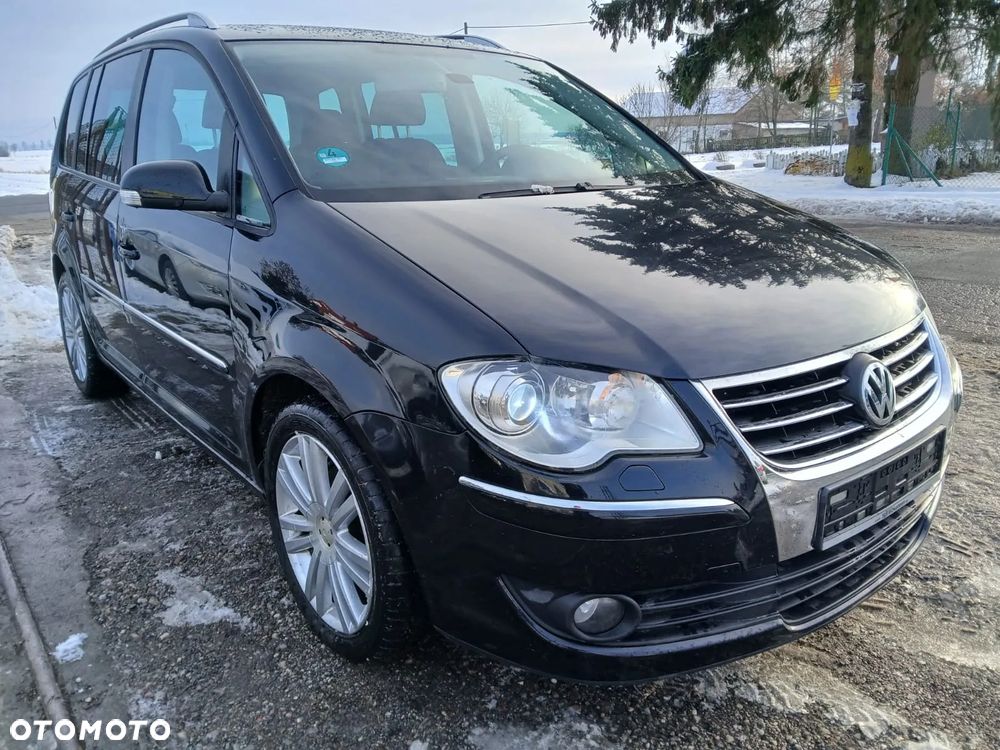Volkswagen Touran - 2