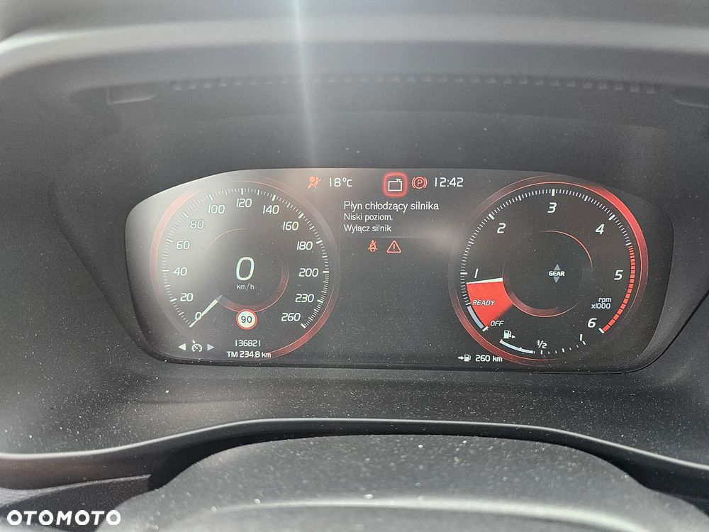 Volvo XC 40 D3 Momentum - 10