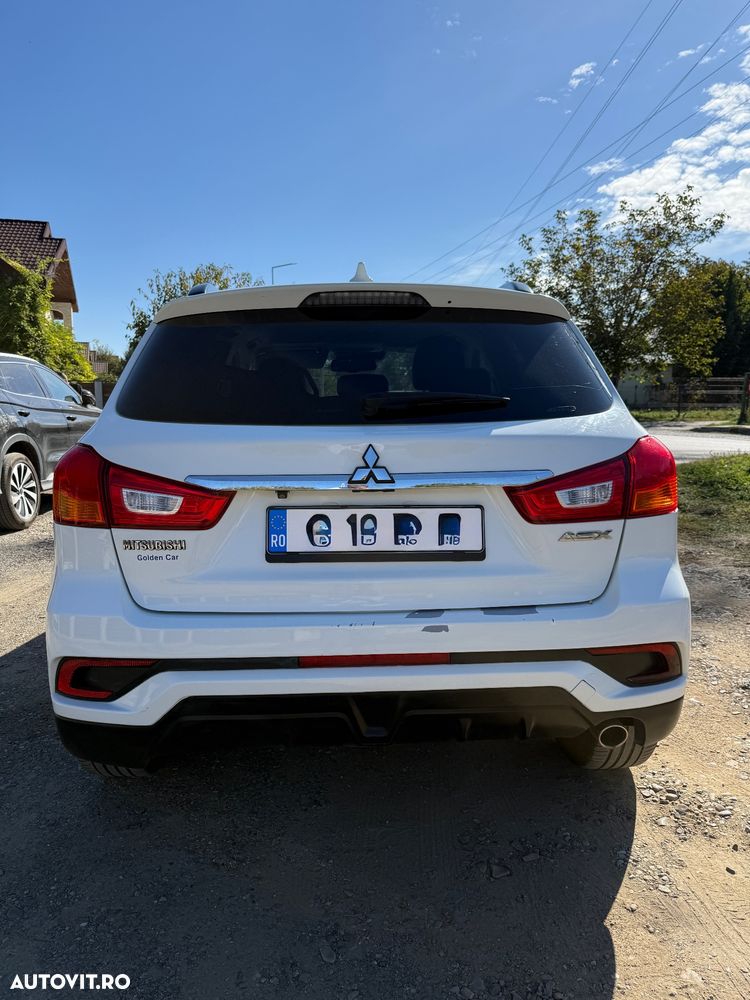 Mitsubishi ASX - 6