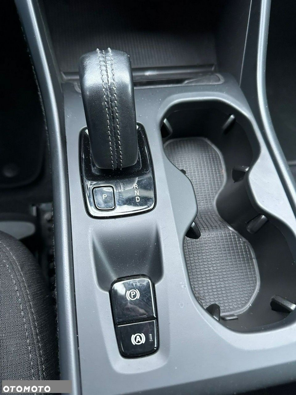 Volvo XC 40 D3 AWD Momentum - 12