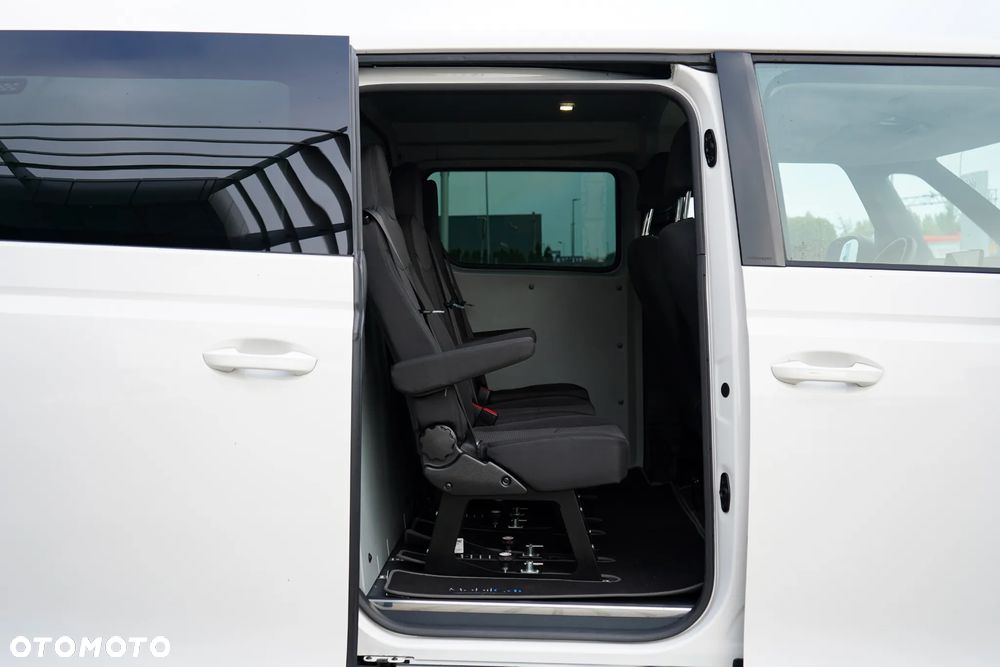 Volkswagen ID BUZZ - 9