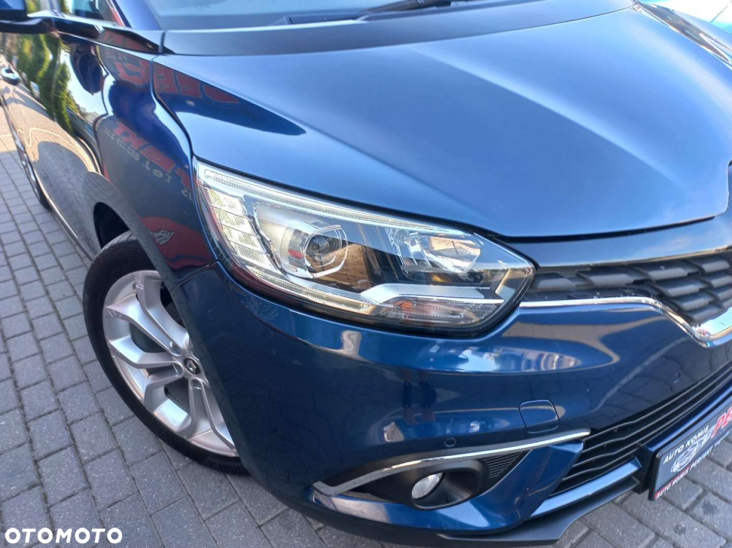 Renault Scenic - 5