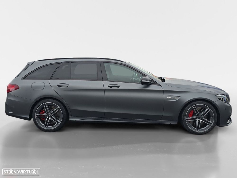 Mercedes-Benz C 63 AMG S - 6