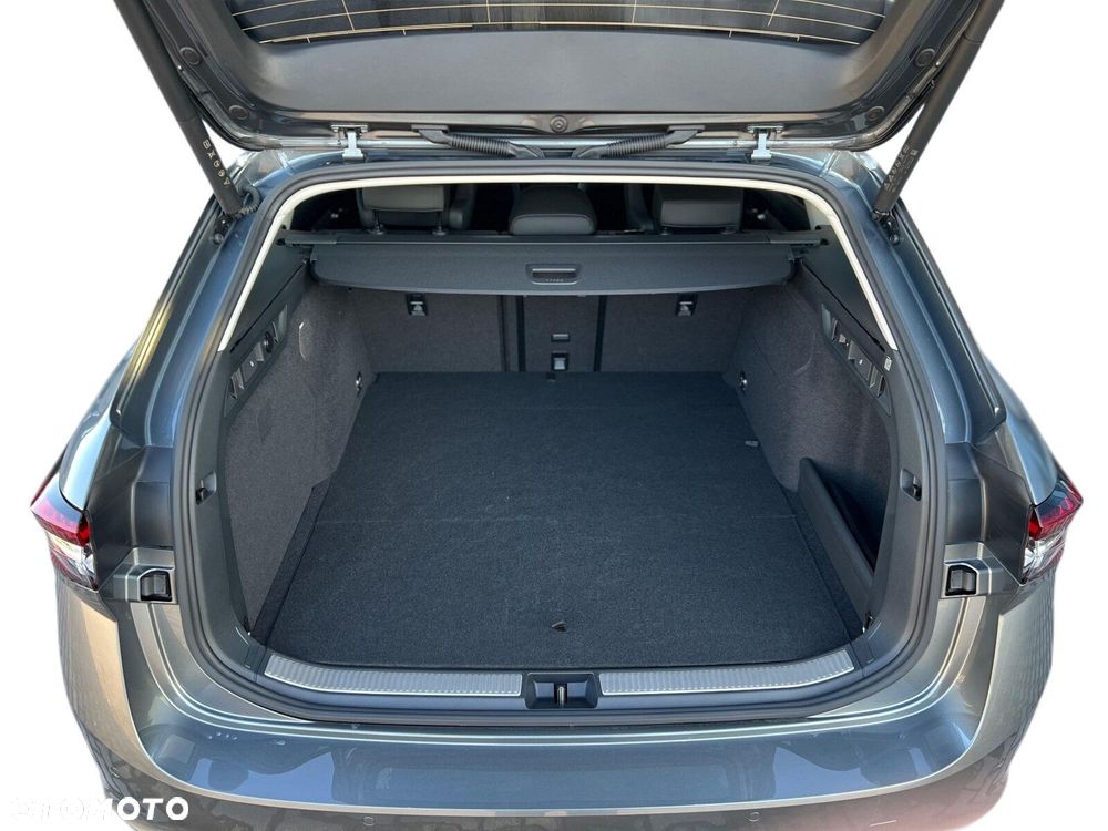 Skoda Superb 1.5 TSI Plug-in Hybrid L&K DSG - 24