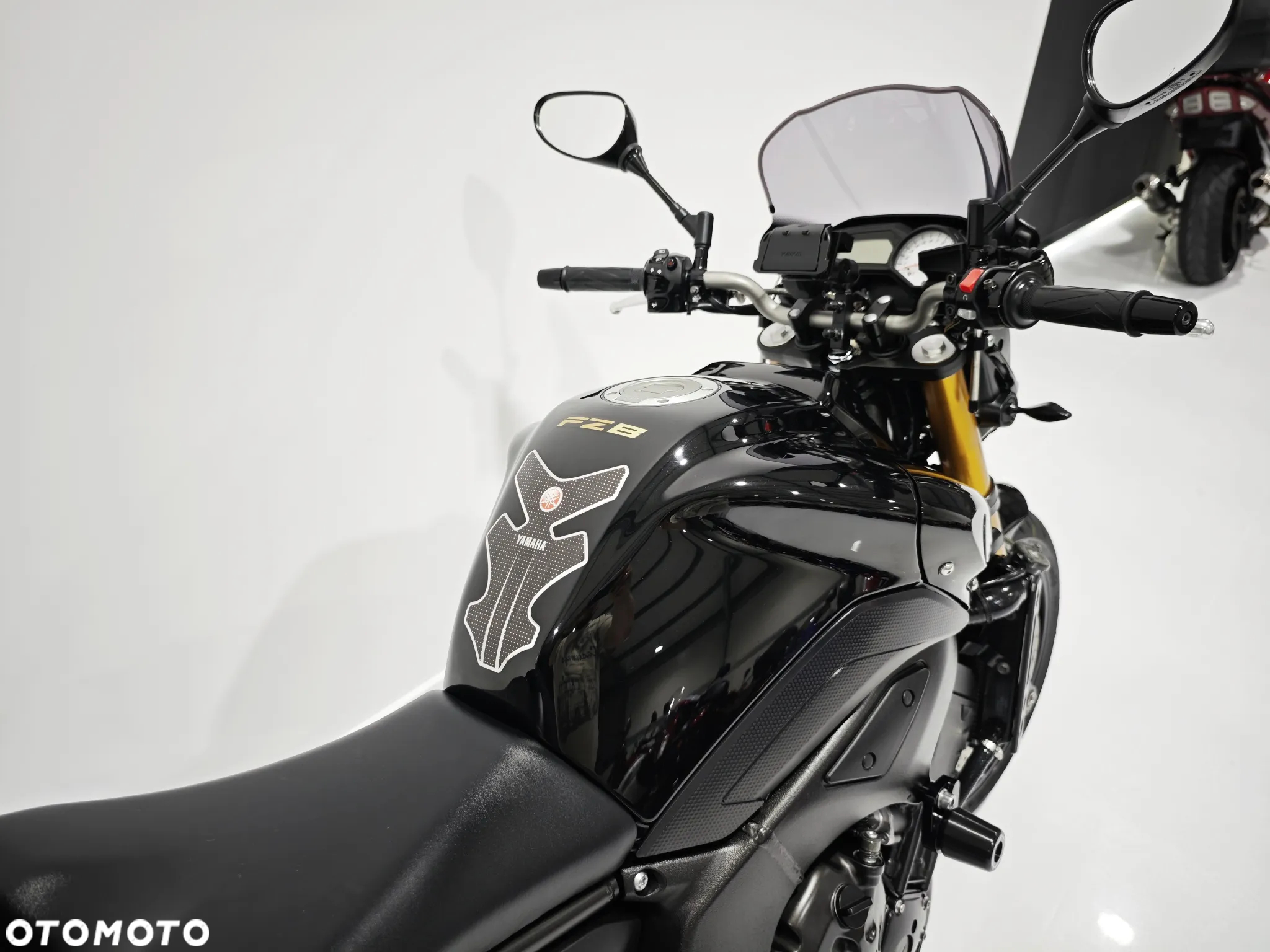 Yamaha FZ - 9