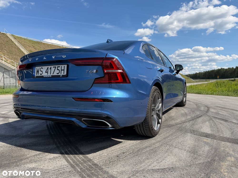 Volvo S60 T6 AWD R-Design - 14